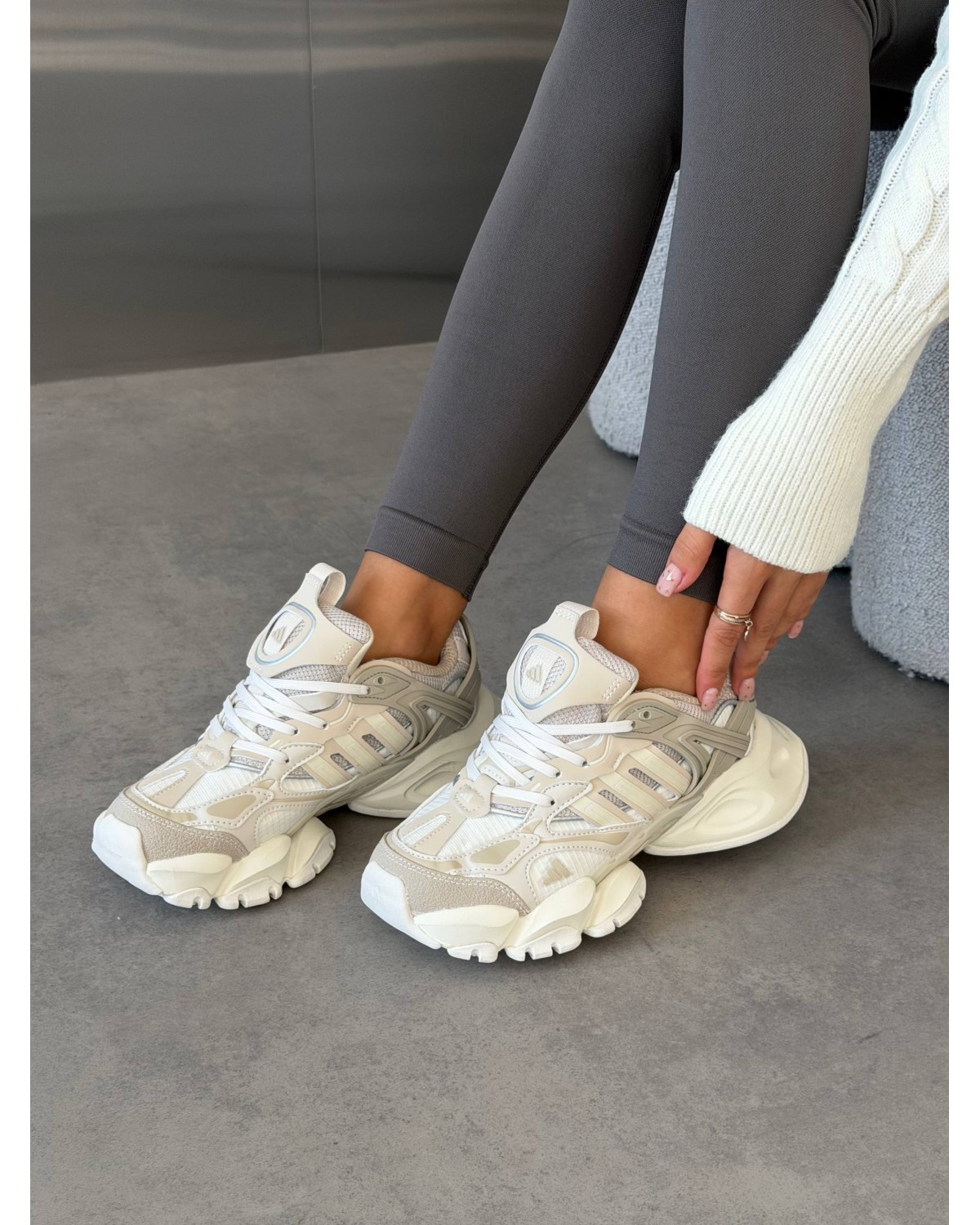 Adidas Vento XLG Deluxe Beige