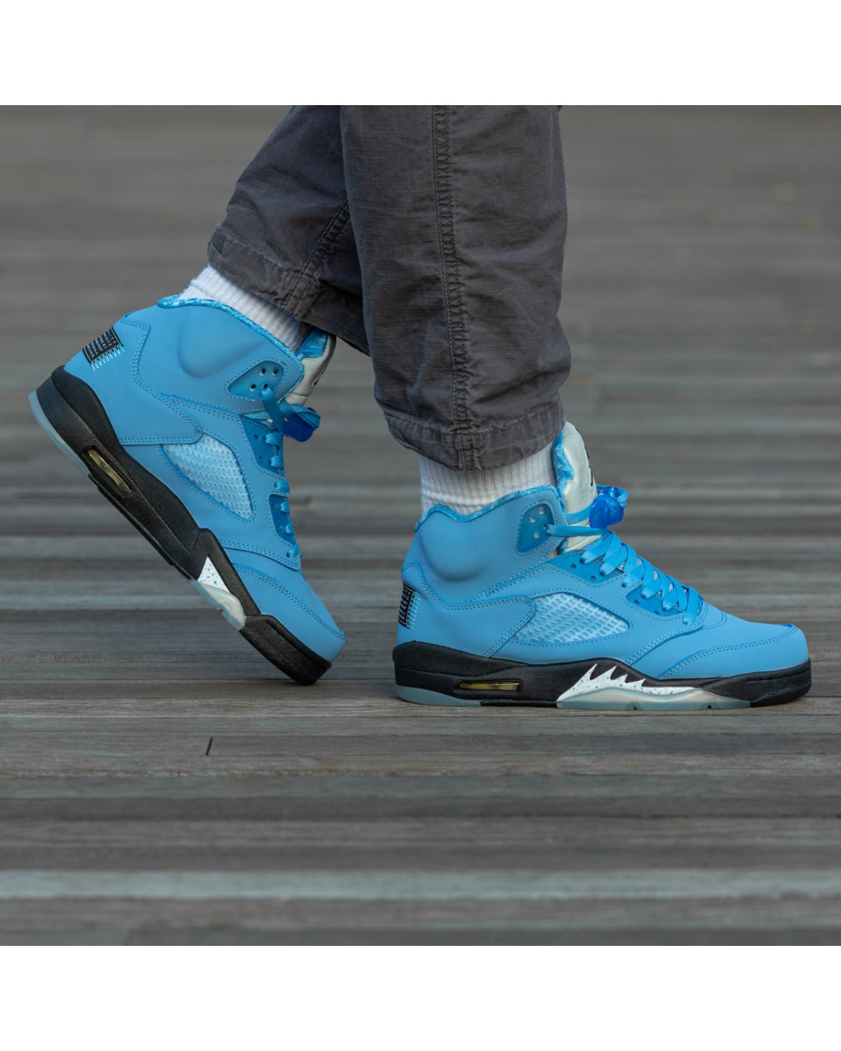 Nike Air Jordan 5 UNC Blue