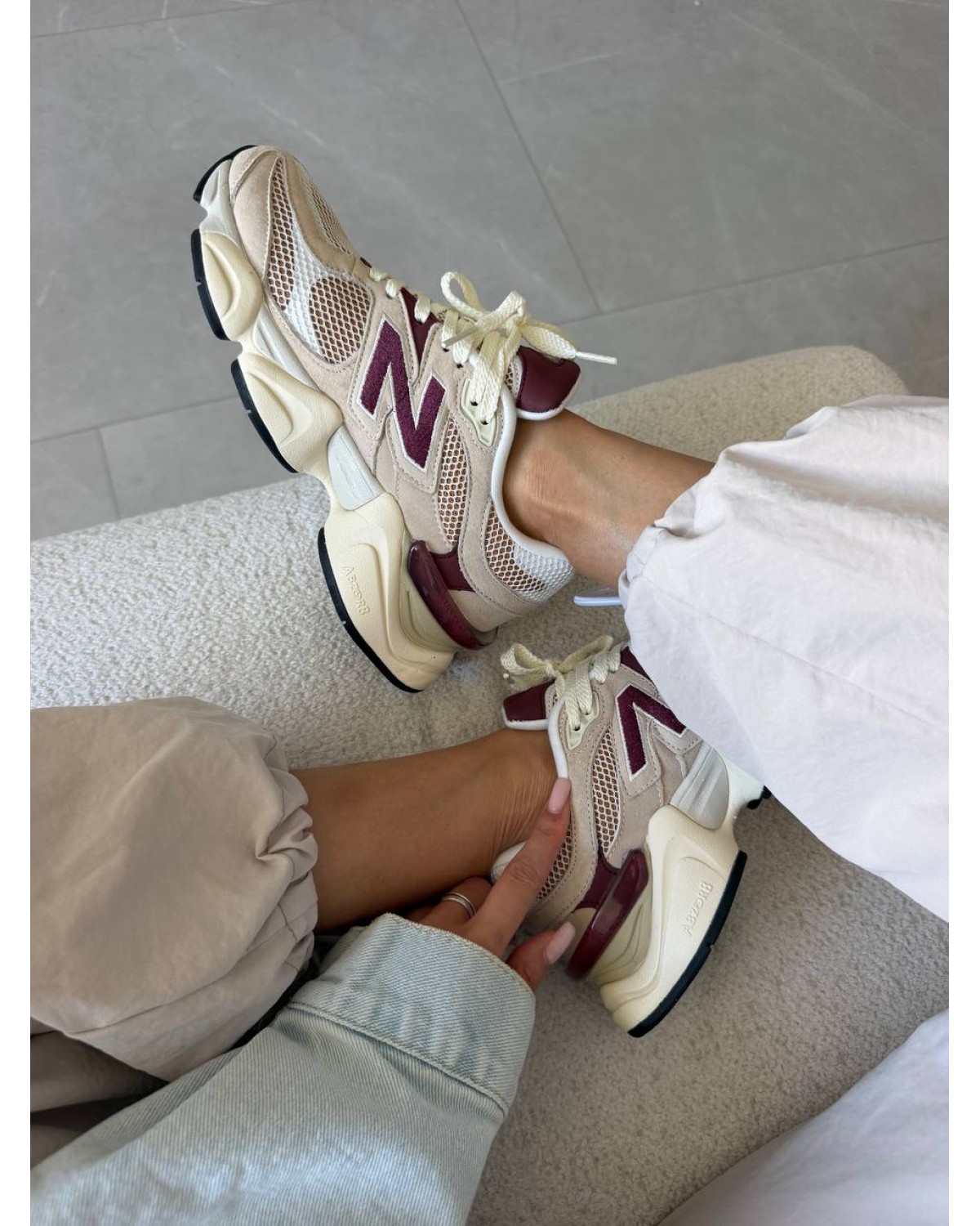 New Balance 9060 Linen Burgundy
