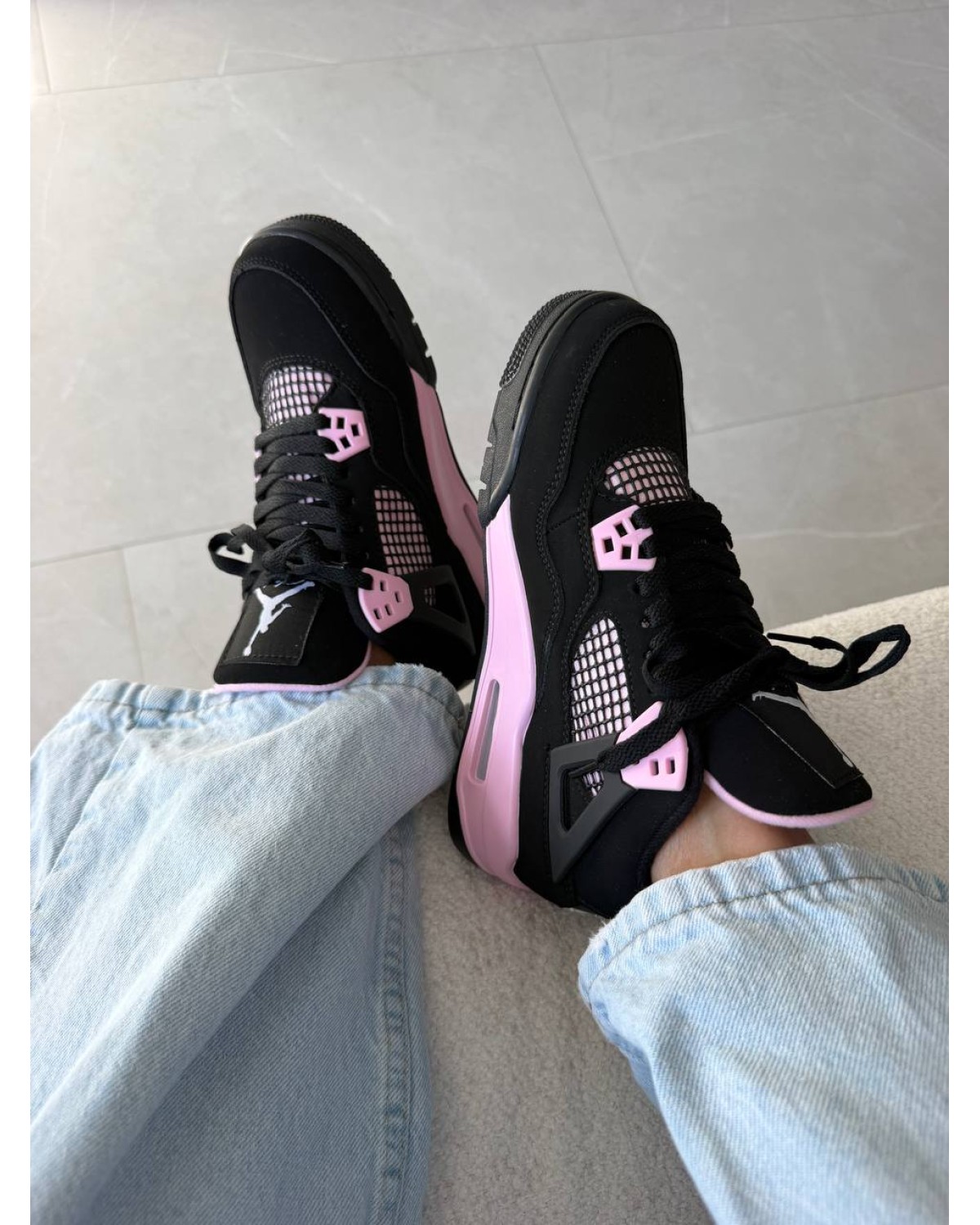 Nike Air Jordan 4 “Pink Thunder”
