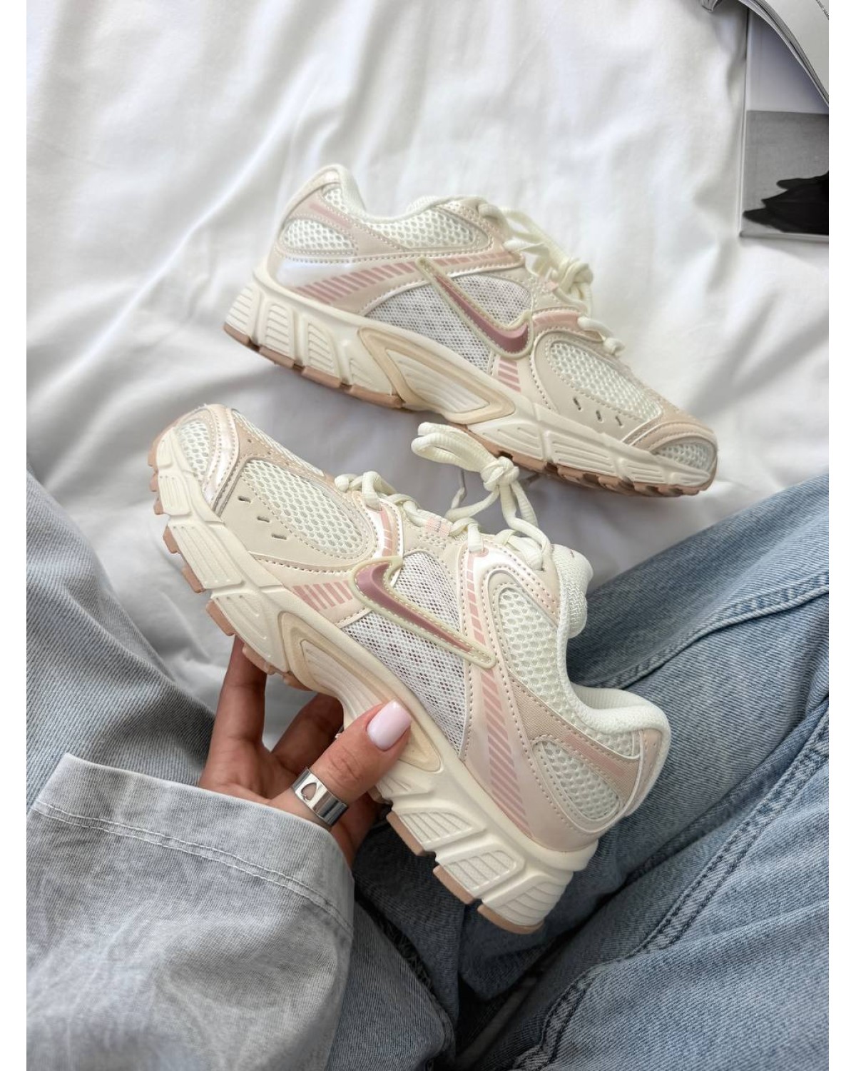 Nike V5 RNR Soft Pearl Particle Pink Nike V5 RNR Soft Pearl Particle Pink