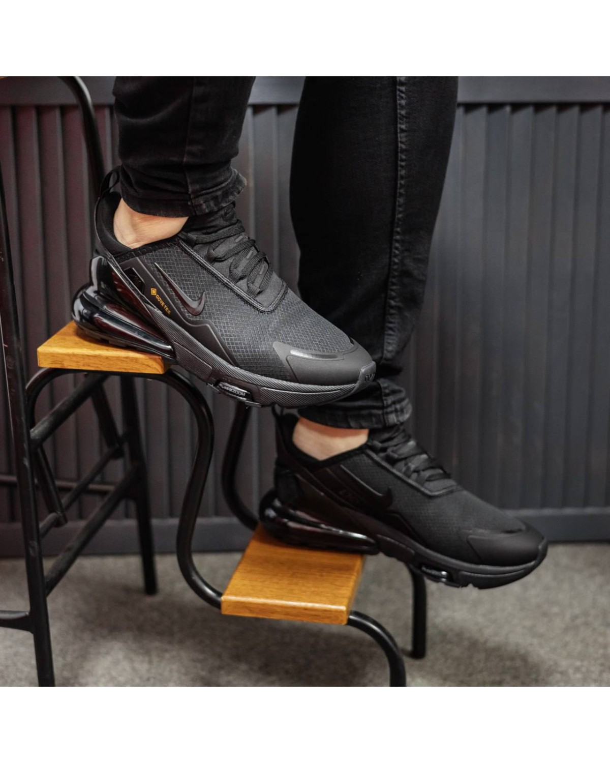 Nike Air Max 270 Gore-Tex