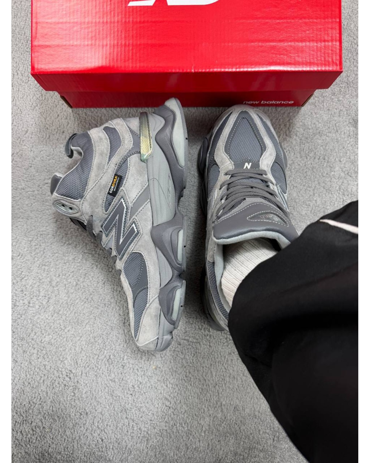 New Balance 9060 Grey