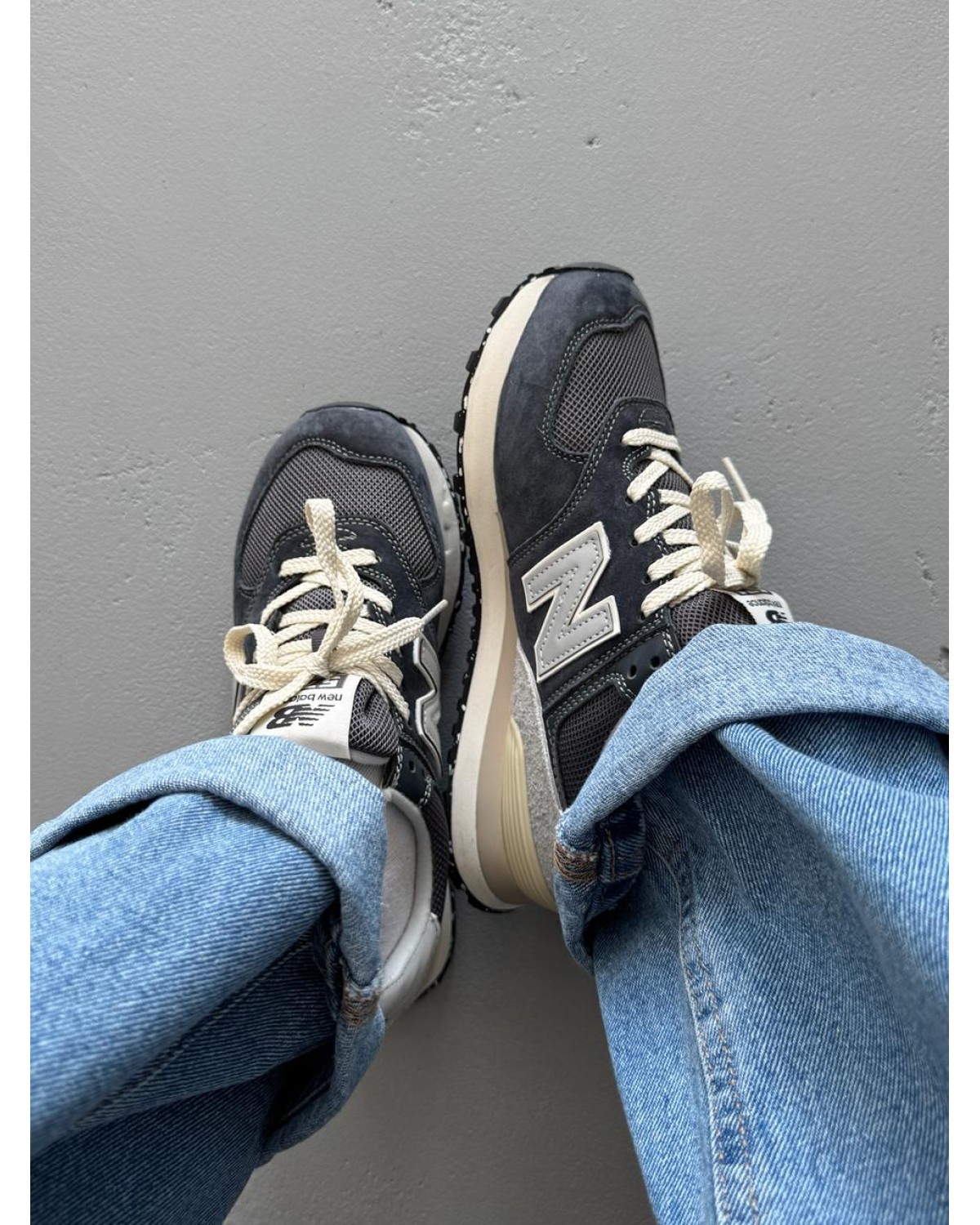 New Balance 574 Dark Grey/Beige
