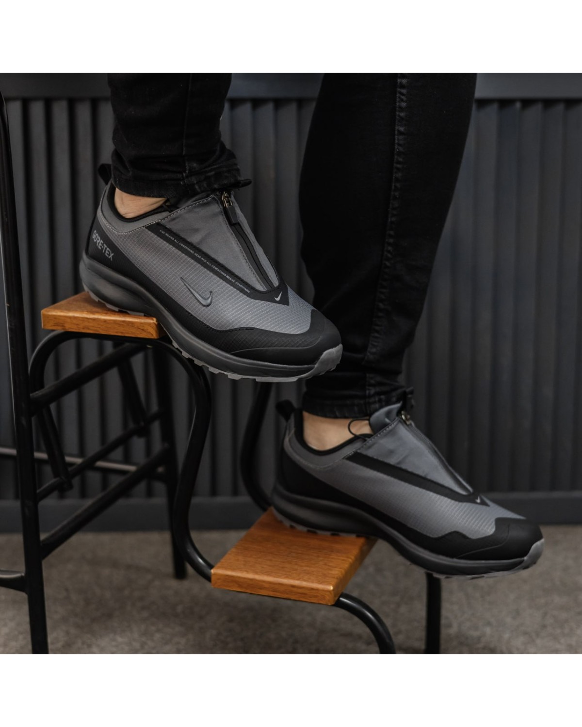 Nike ACG Mountain Fly Gore-Tex Nike ACG Mountain Fly Gore-Tex
