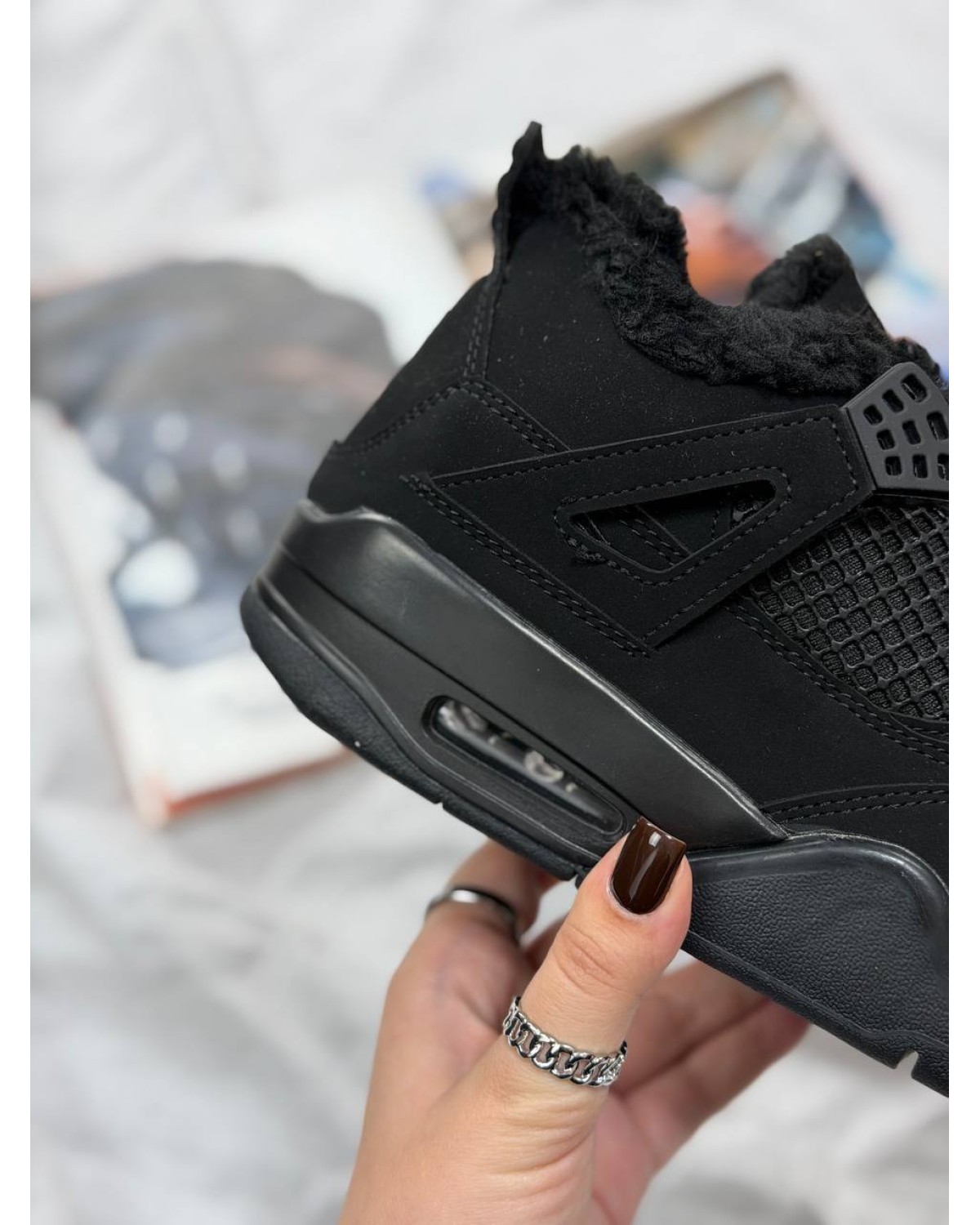 Nike Jordan 4 Black Cat
