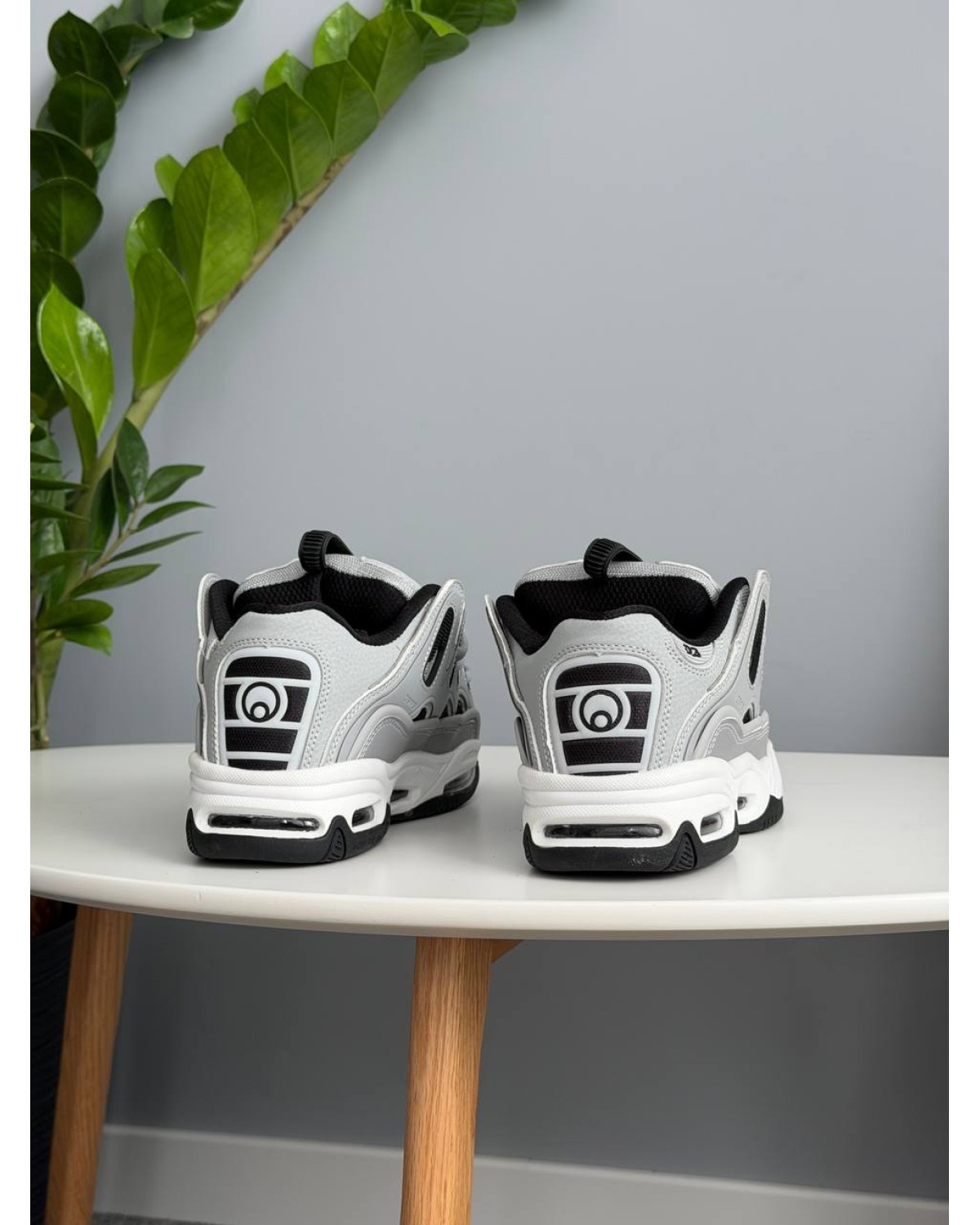 Osiris D3 2001 Grey Osiris D3 2001 Grey