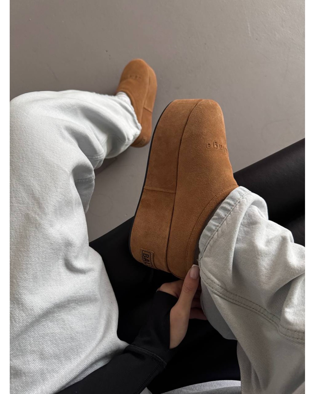 Balenciaga Alaska Soft Platform Mules Chestnut Black Balenciaga Alaska Soft Platform Mules Chestnut Black