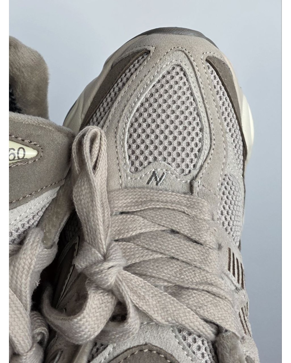 New Balance 9060 Gore-Tex Taupe/Beige New Balance 9060 Gore-Tex Taupe/Beige