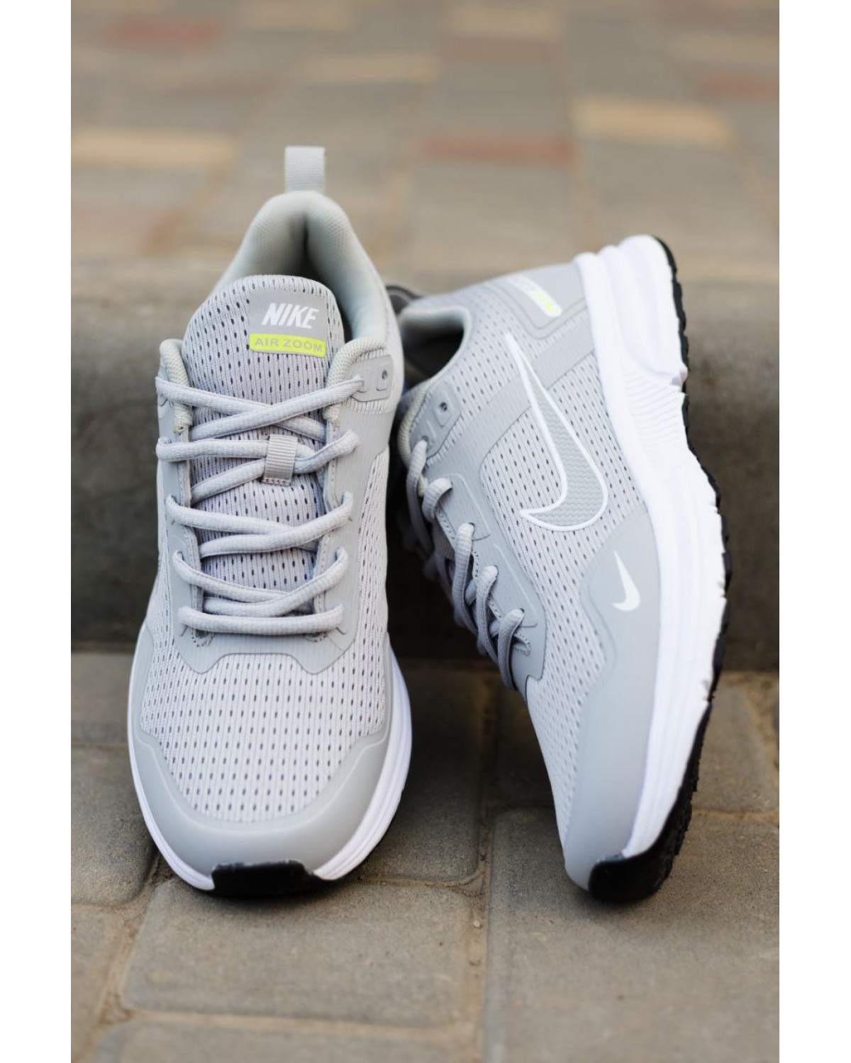 Nike Air Zoom Light Grey