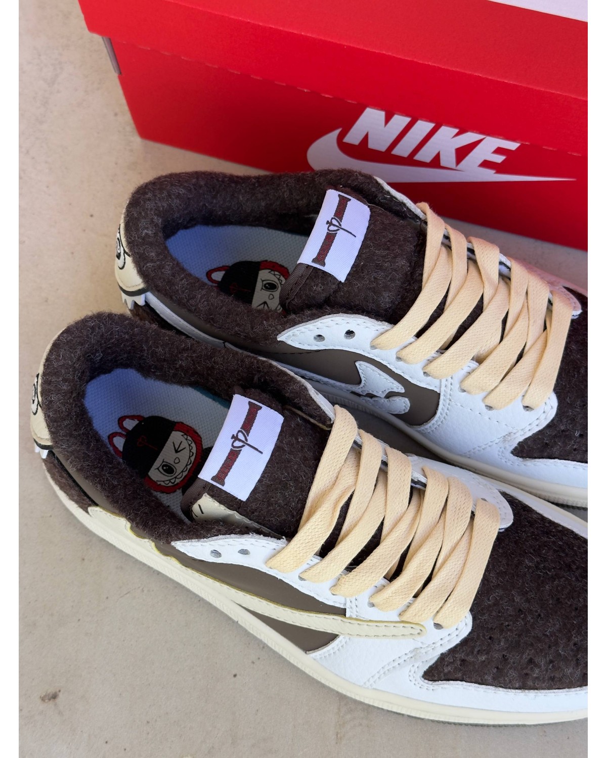 LABUBU x Cactus Jack Customs "Chaos Loadin" LABUBU x Cactus Jack Customs "Chaos Loadin"