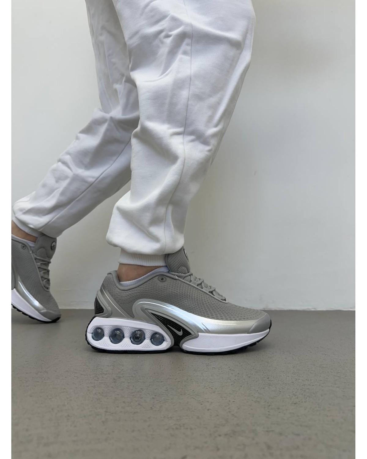 Nike Air Max Dn Metallic Silver
