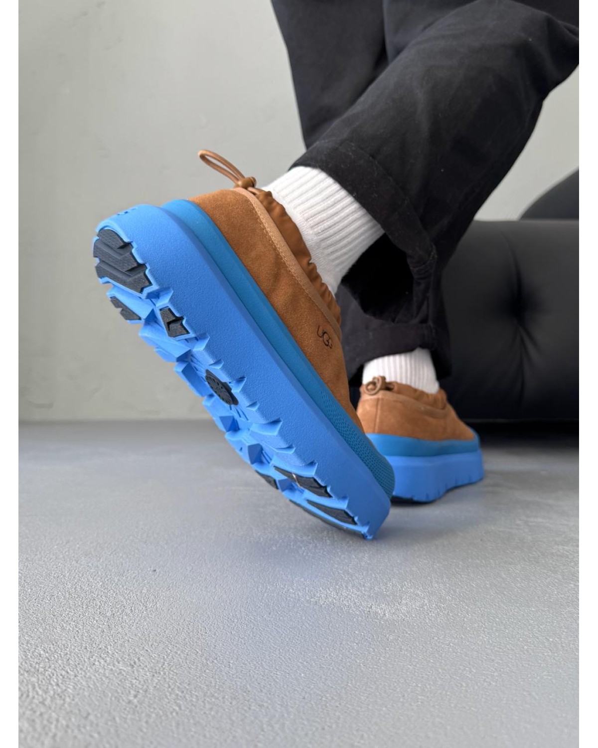 Ugg Tasman Hybrid Chestnut/Blue