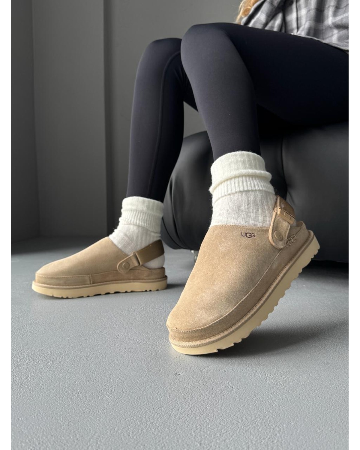 Ugg Goldenstar Clog Beige