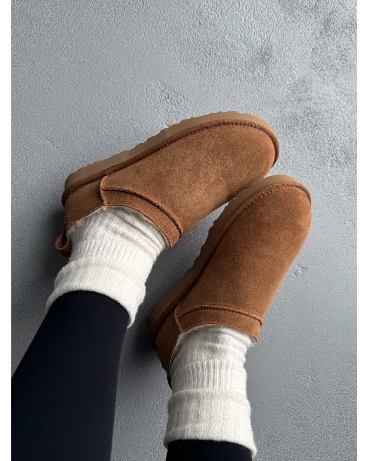 UGG Classic  Micro Boot Chectnut