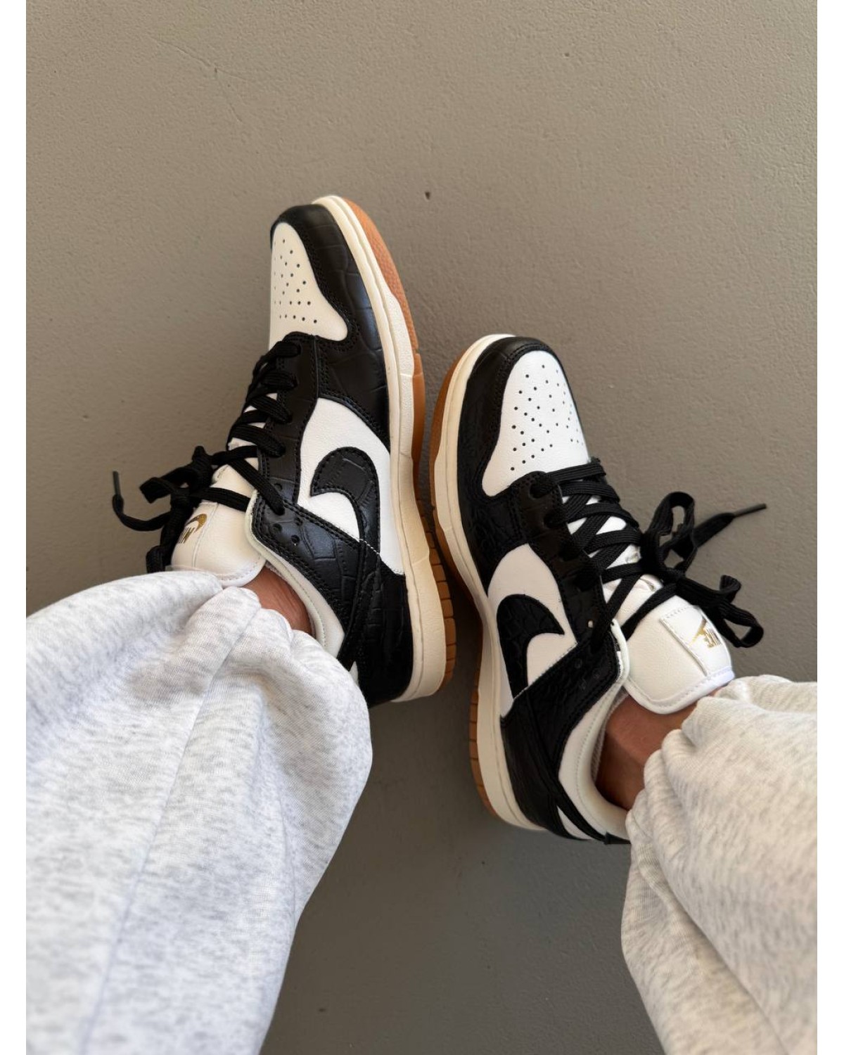 Nike SB Dunk “BLack Croc”