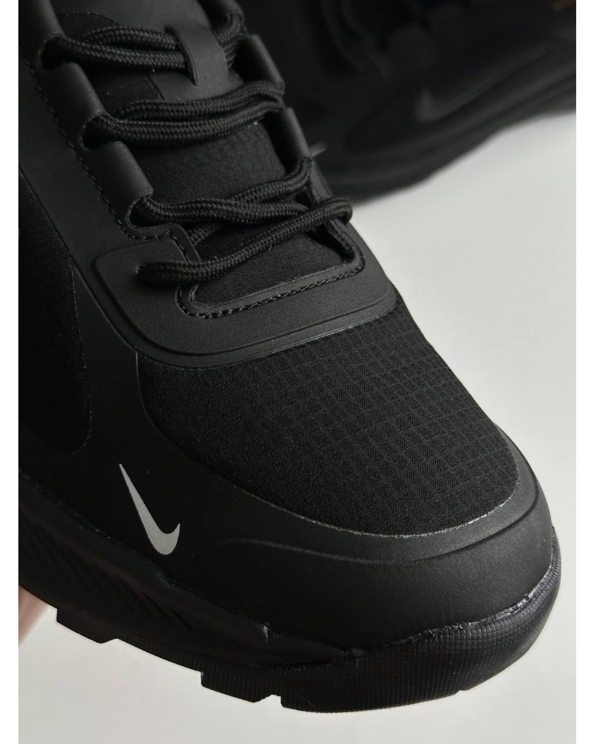 Nike ACG Air Wildhorse Gore-Tex Black/White Nike ACG Air Wildhorse Gore-Tex Black/White