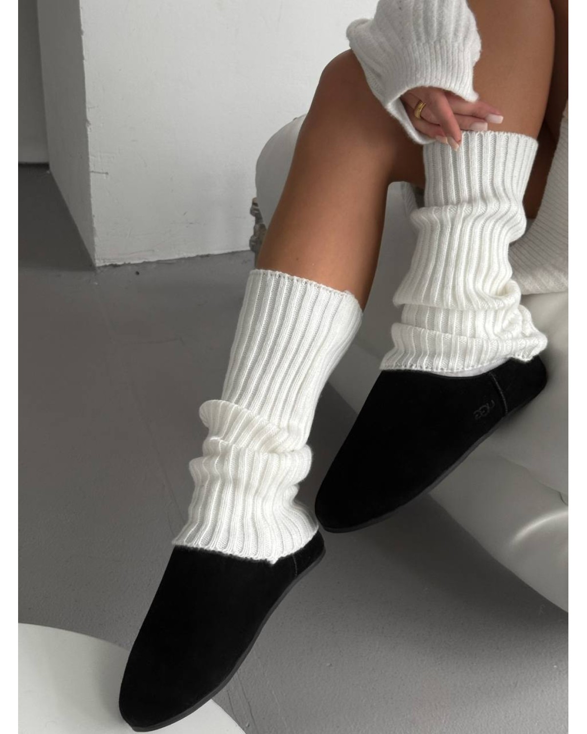 Ugg Elea Slip-On Black