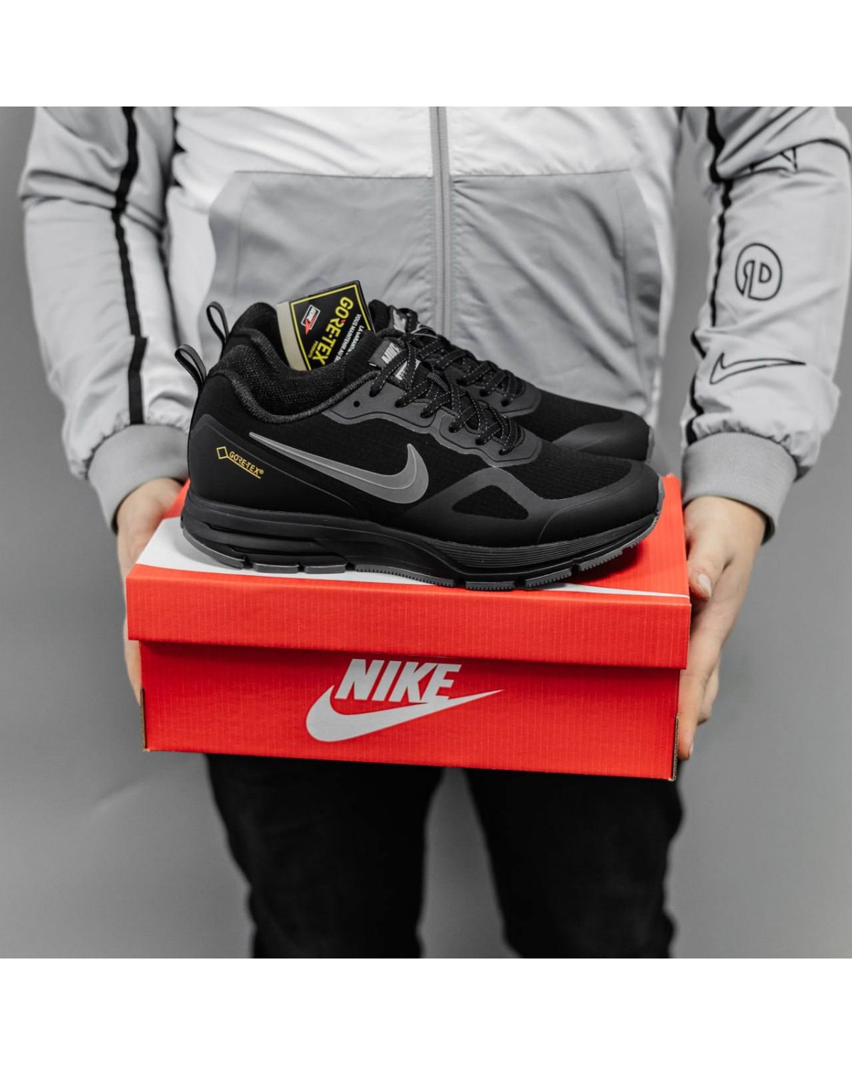 Nike Shield Nike Shield