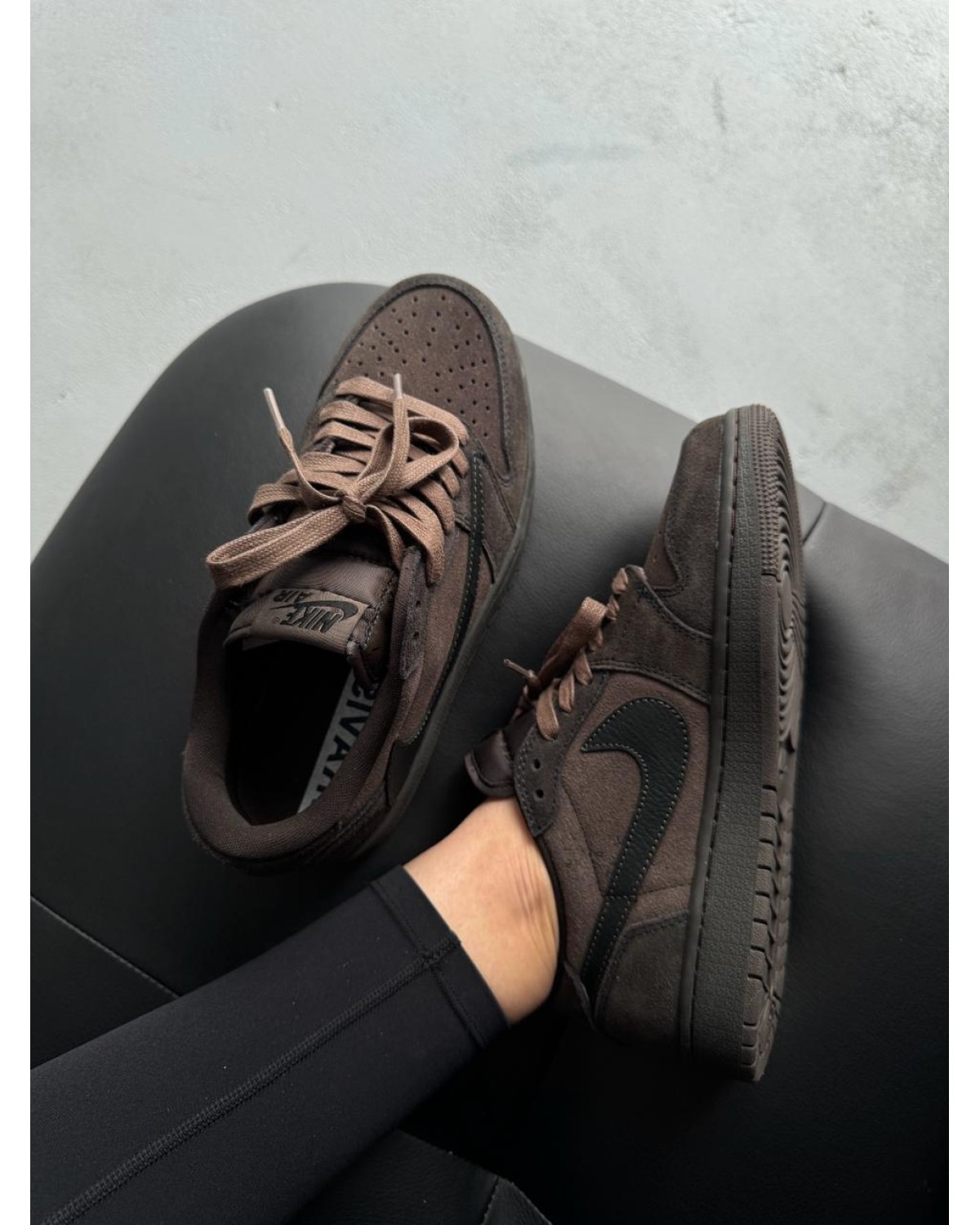 Nike Air Jordan 1 Low x Travis Scott