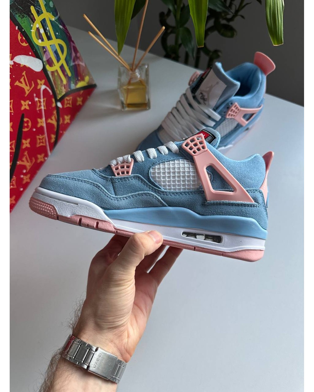 Nike Air Jordan 4 Retro Blue Pink