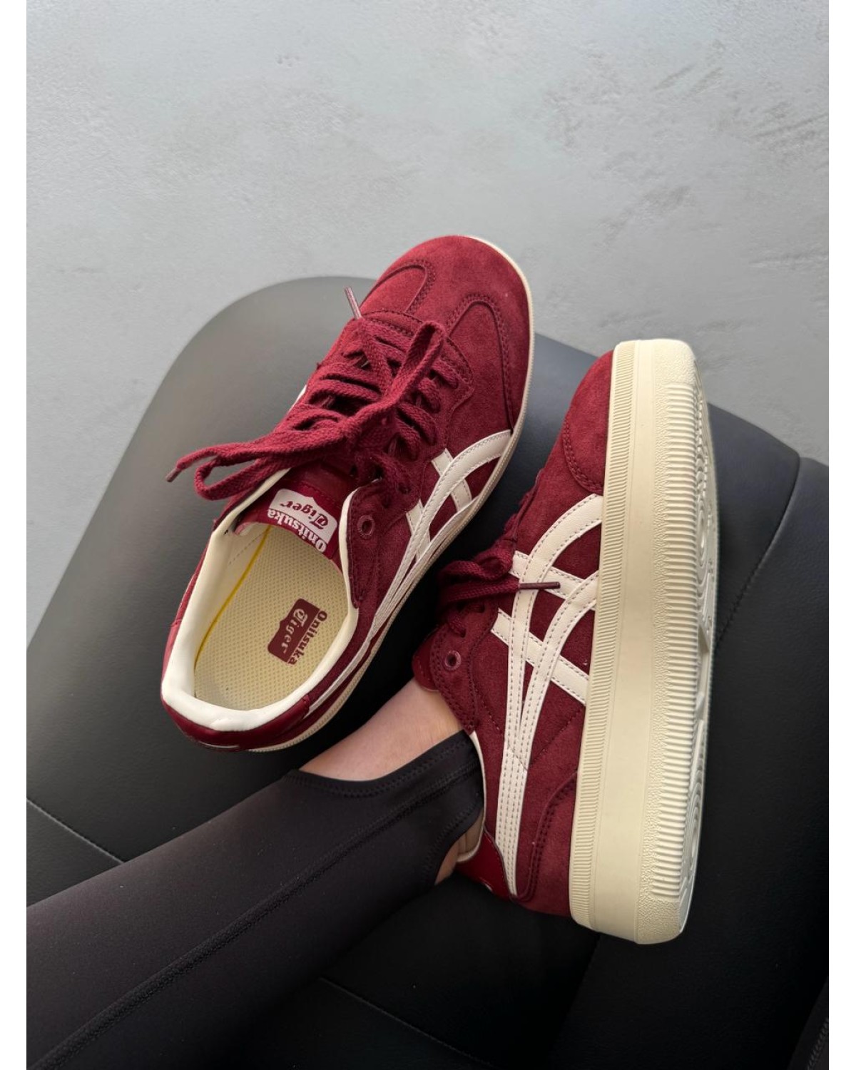 Asics Onitsuka Tiger Tokuten Red