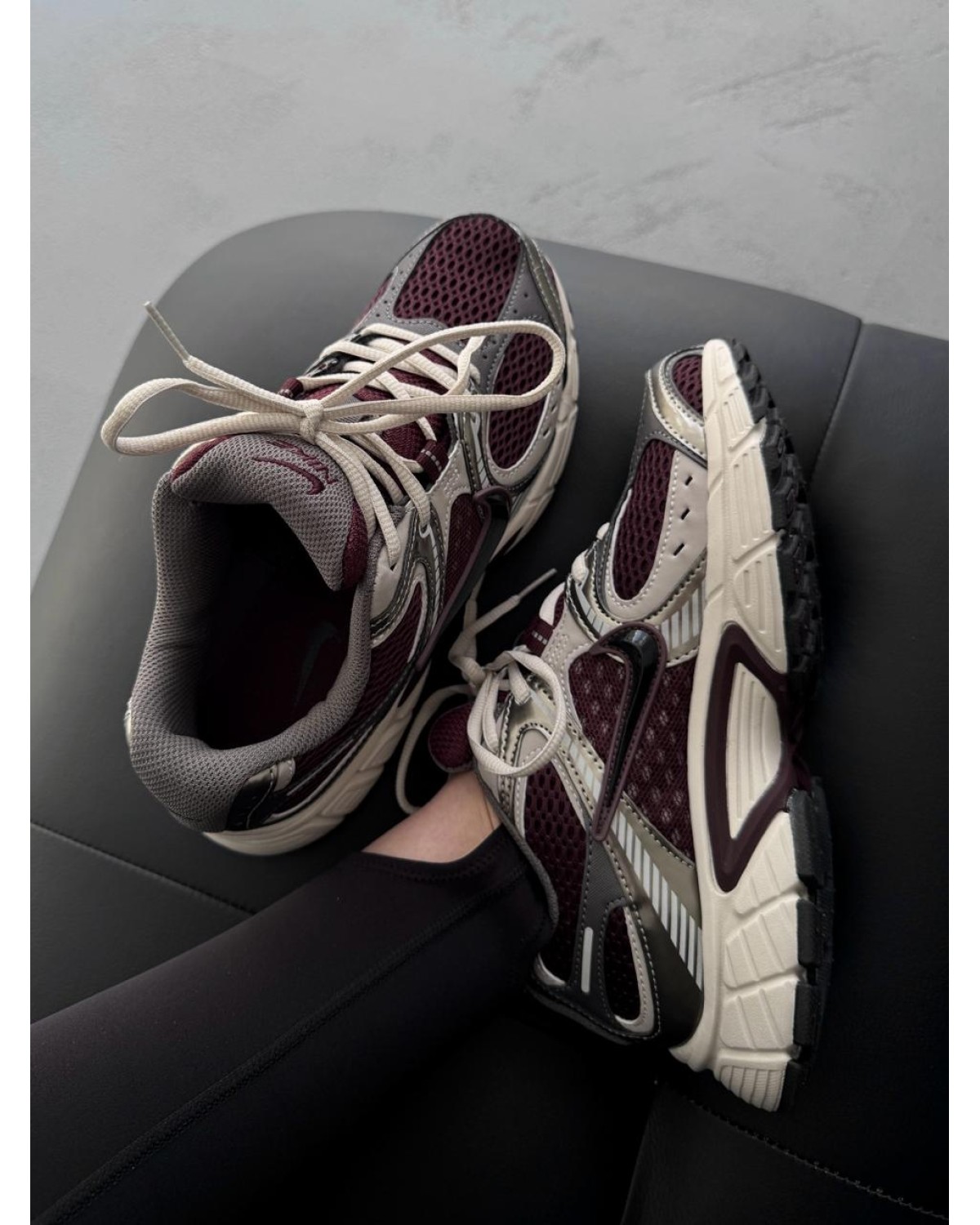 Nike V5 RNR 'Burgundy Crush Wine Red'