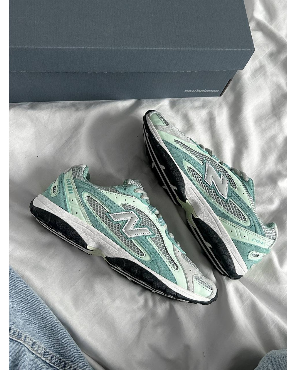 New Balance 204L Kith Green Silver