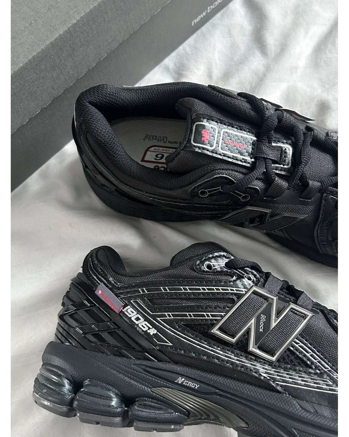 New Balance 1906R 'Black Grey'