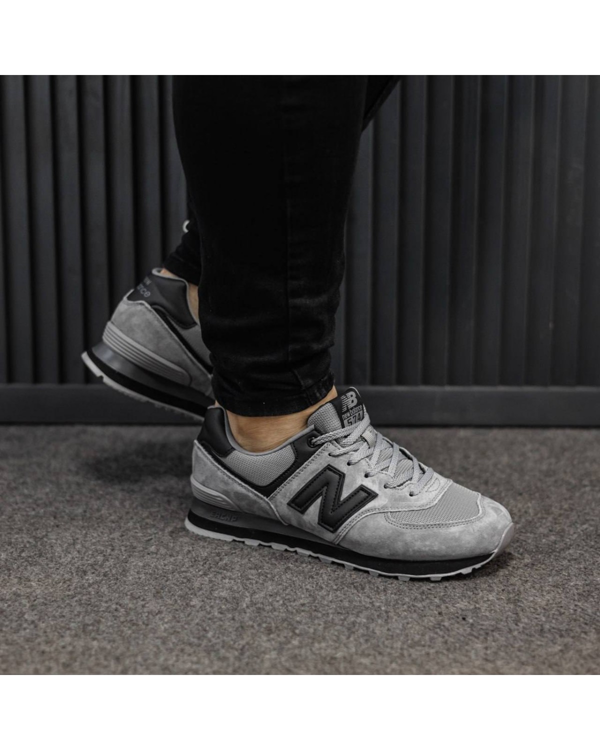 New Balance 574 Dark Grey / Black