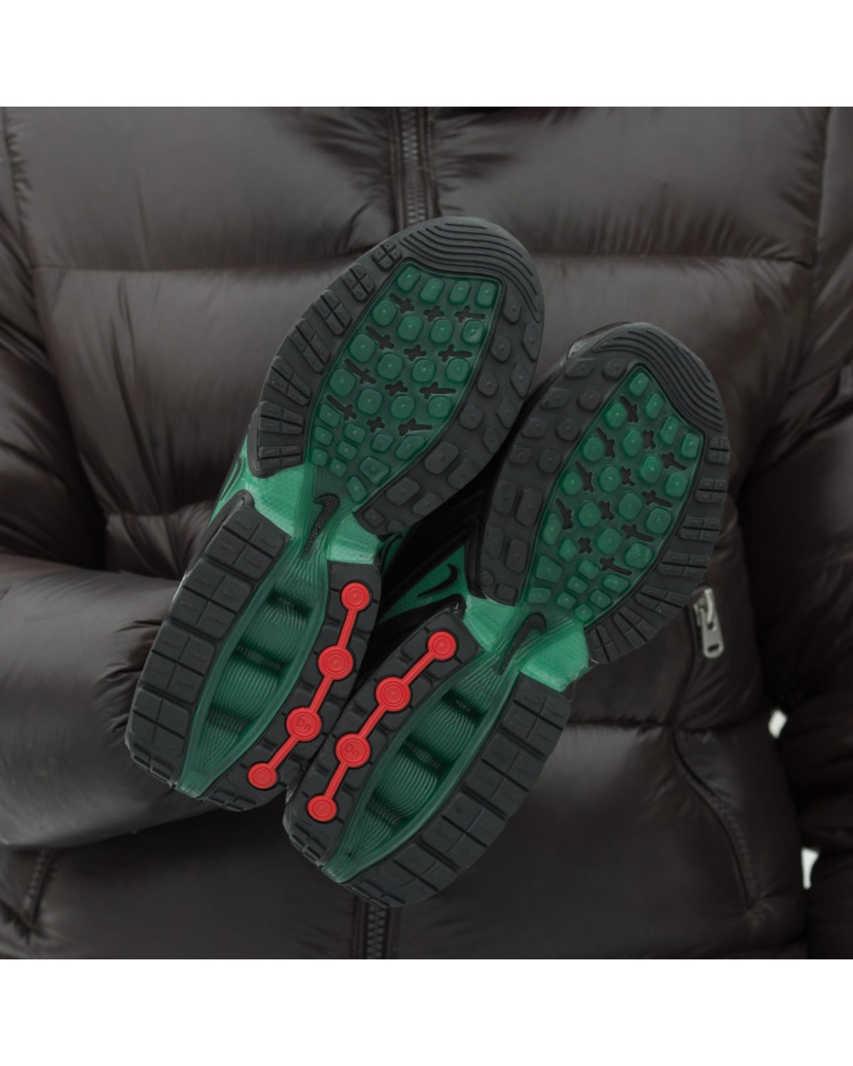 Nike Air Max DN x Supreme