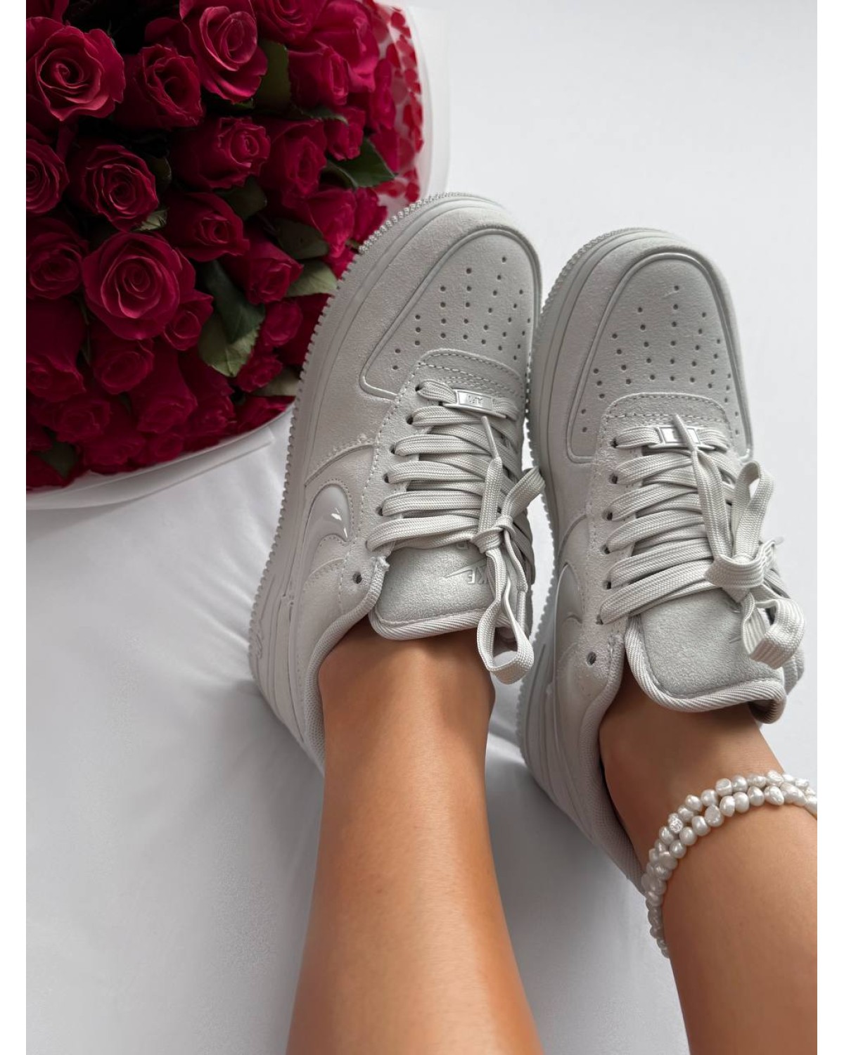 Nike Air Force Wolf Grey Suede