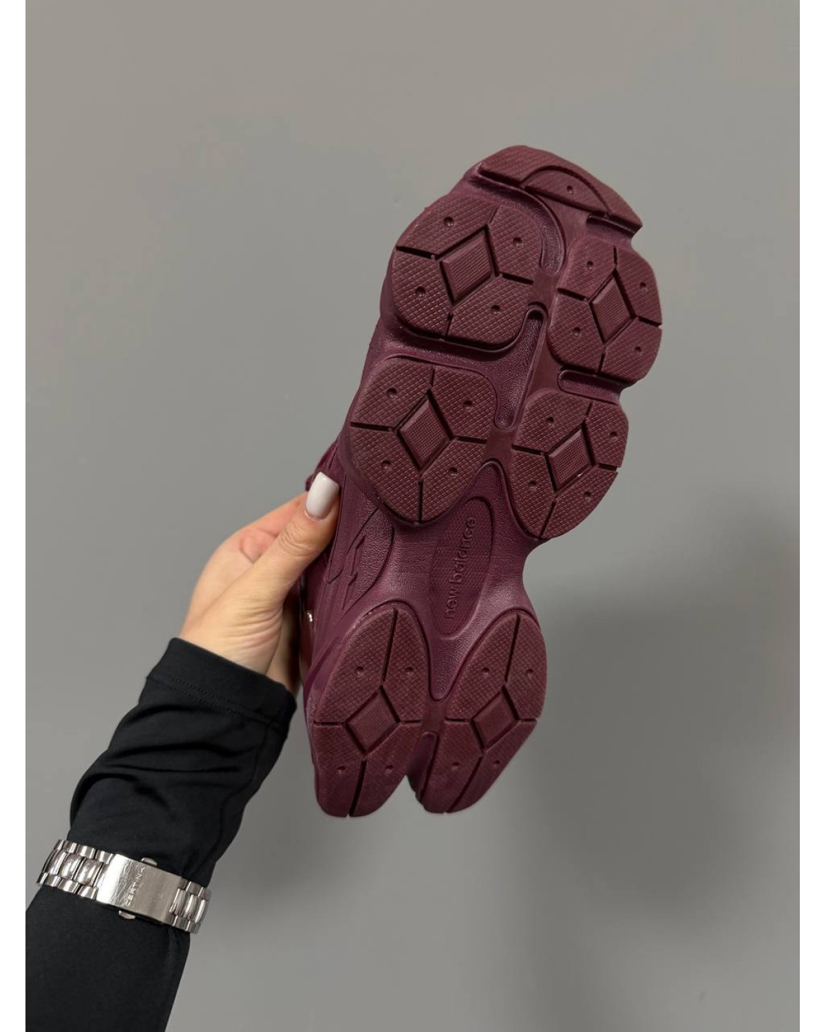 New Balance 9060 “Burgundy”