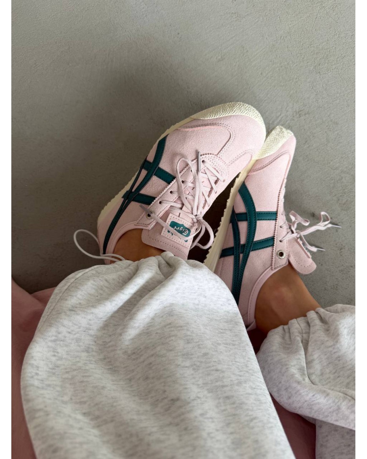 Asics Onitsuka Tiger  Crystal Pink/Spruce Green