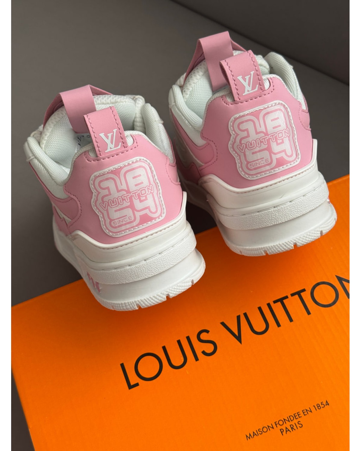 Louis Vuitton Skate 1854 Pink