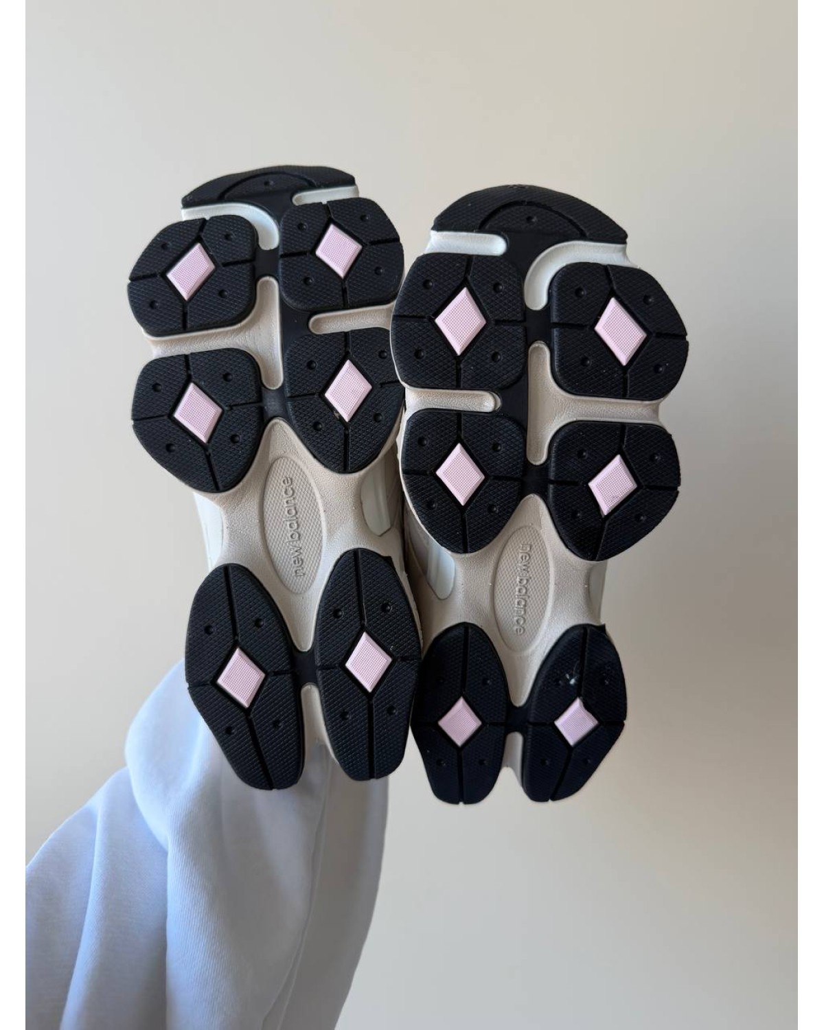 New Balance 9060  "Pink Haze"