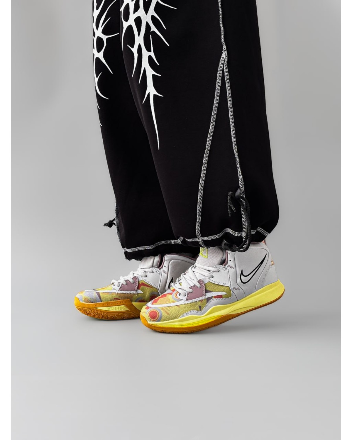 Nike Kyrie 8 Infinity "Nightmares"