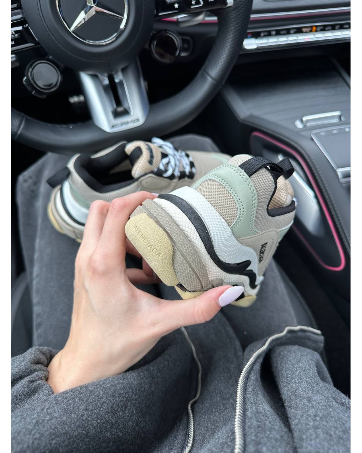 Balenciaga Triple S V1 Beige Black White