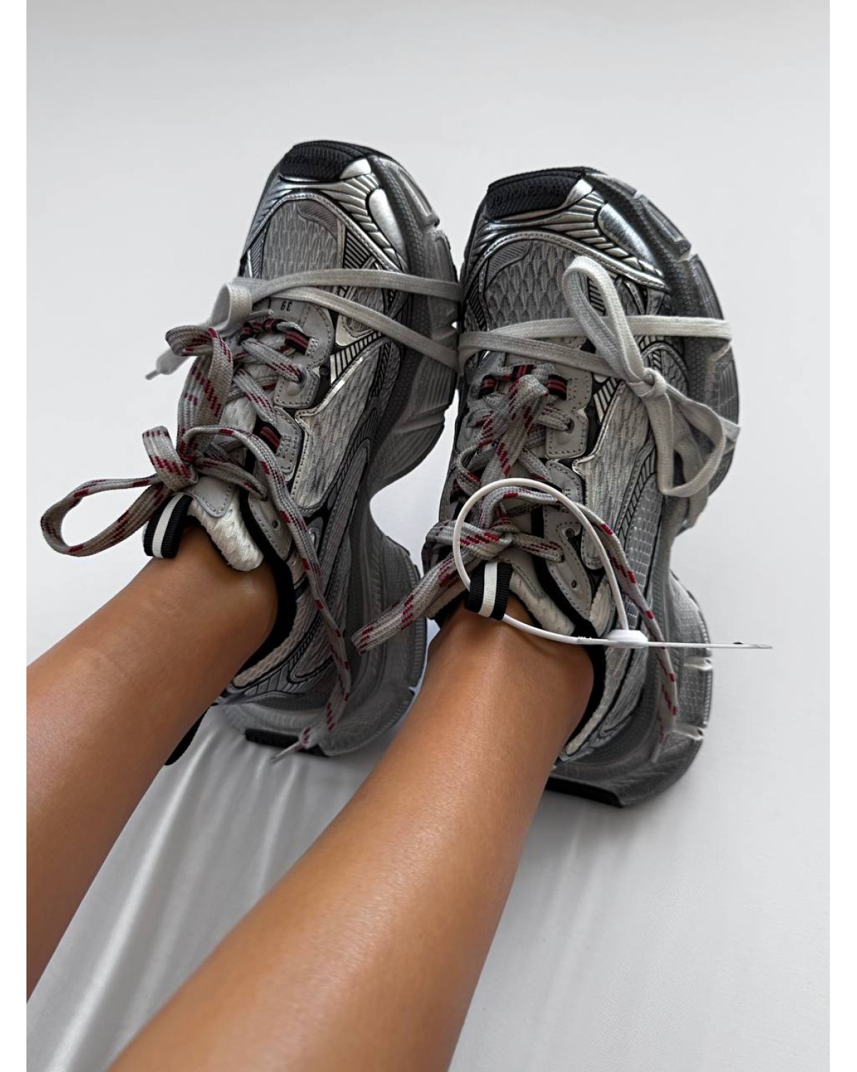 Balenciaga 3XL Grey/Silver