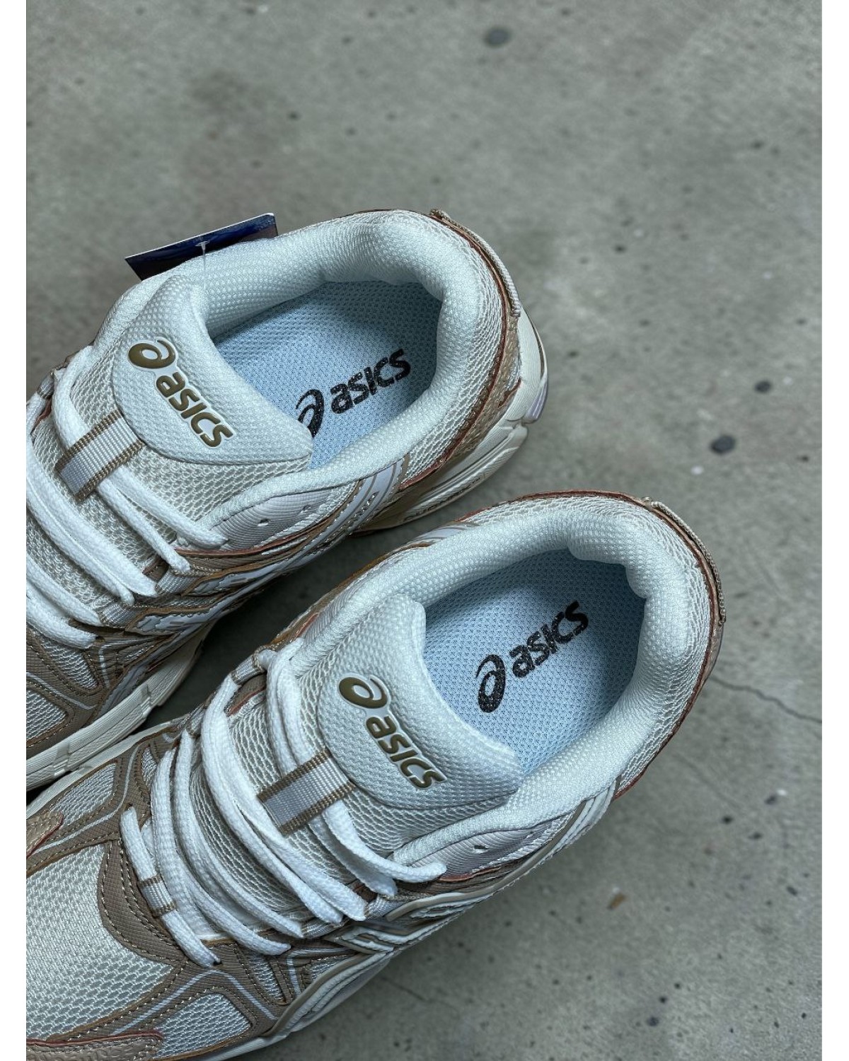 Asics Gel Kahana 8 Beige