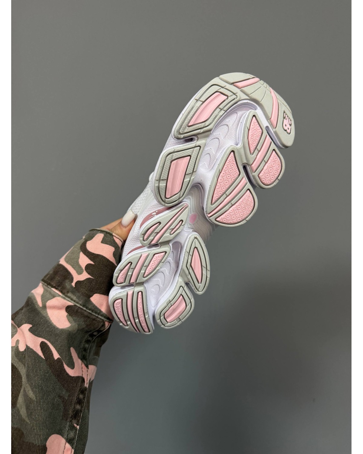 New Balance 2000 White/Pink