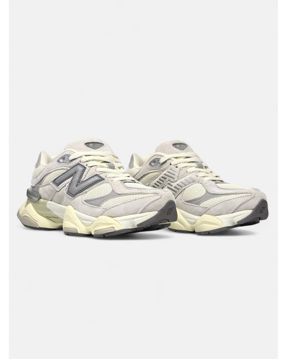 New Balance 9060 Beige/Grey