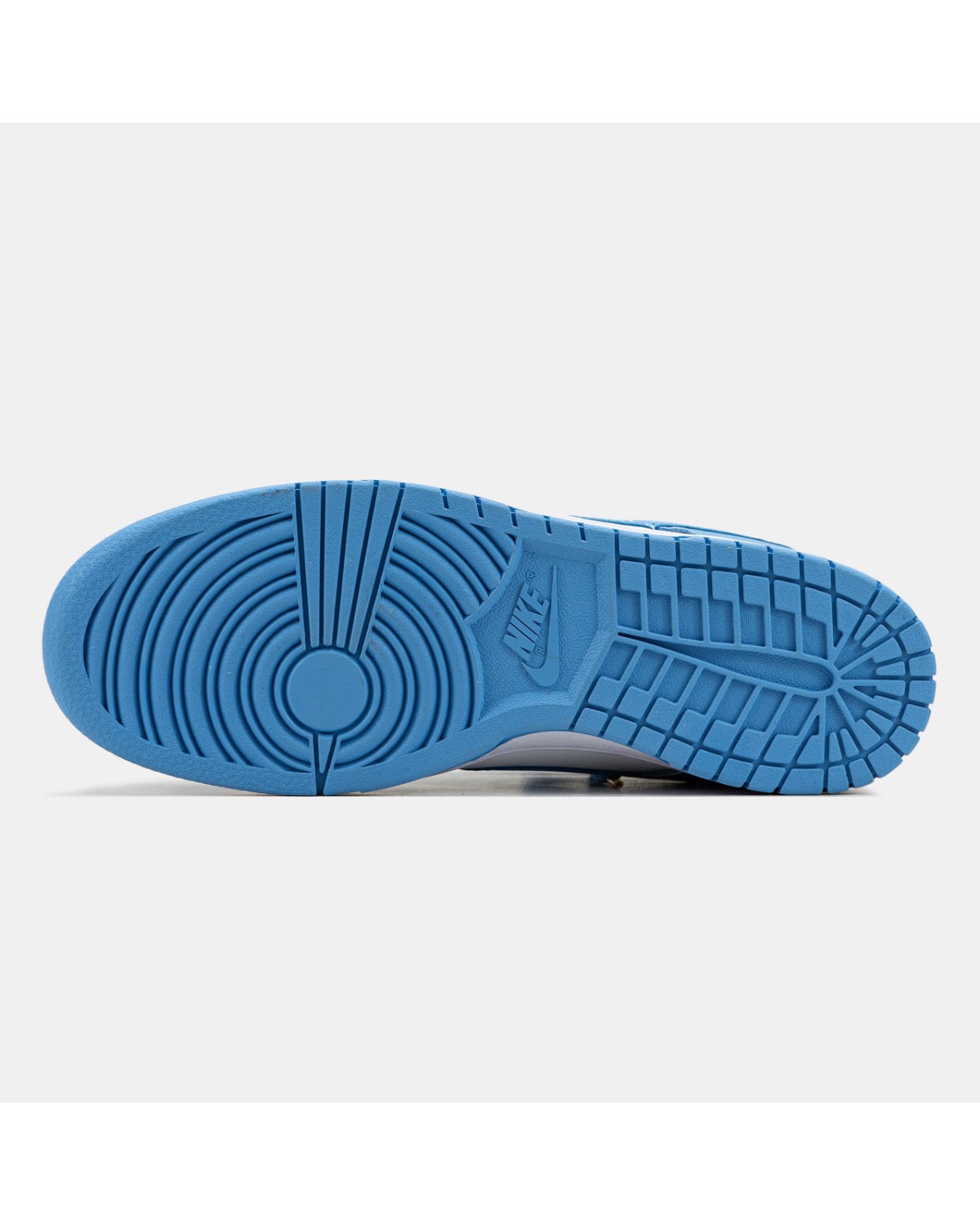 Nike SB Dunk Low