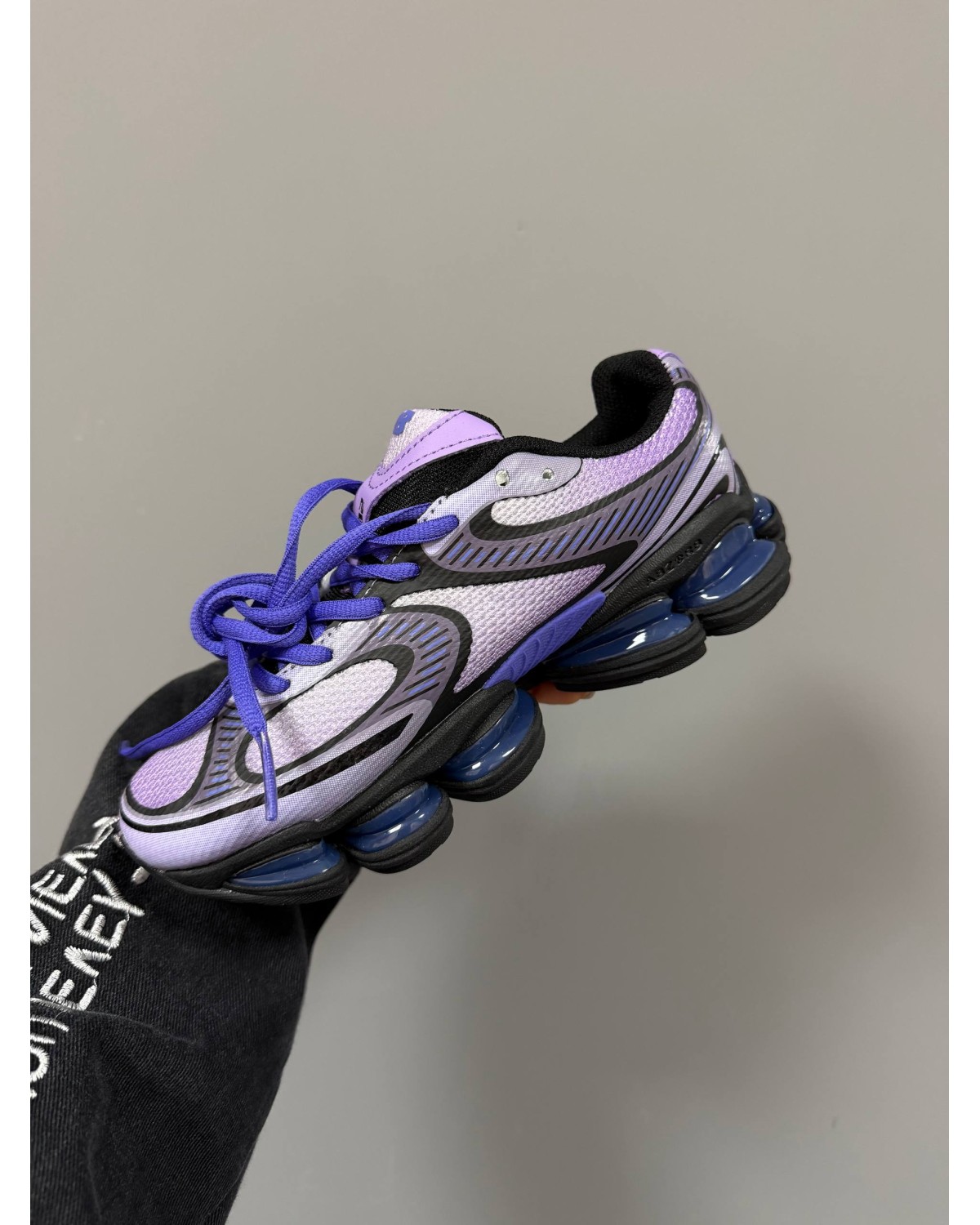 New Balance 2000 Electric Indigo