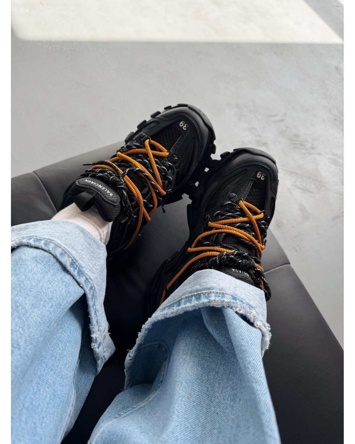 Balenciaga Track Trail Laces Black / Orange Balenciaga Track Trail Laces Black / Orange