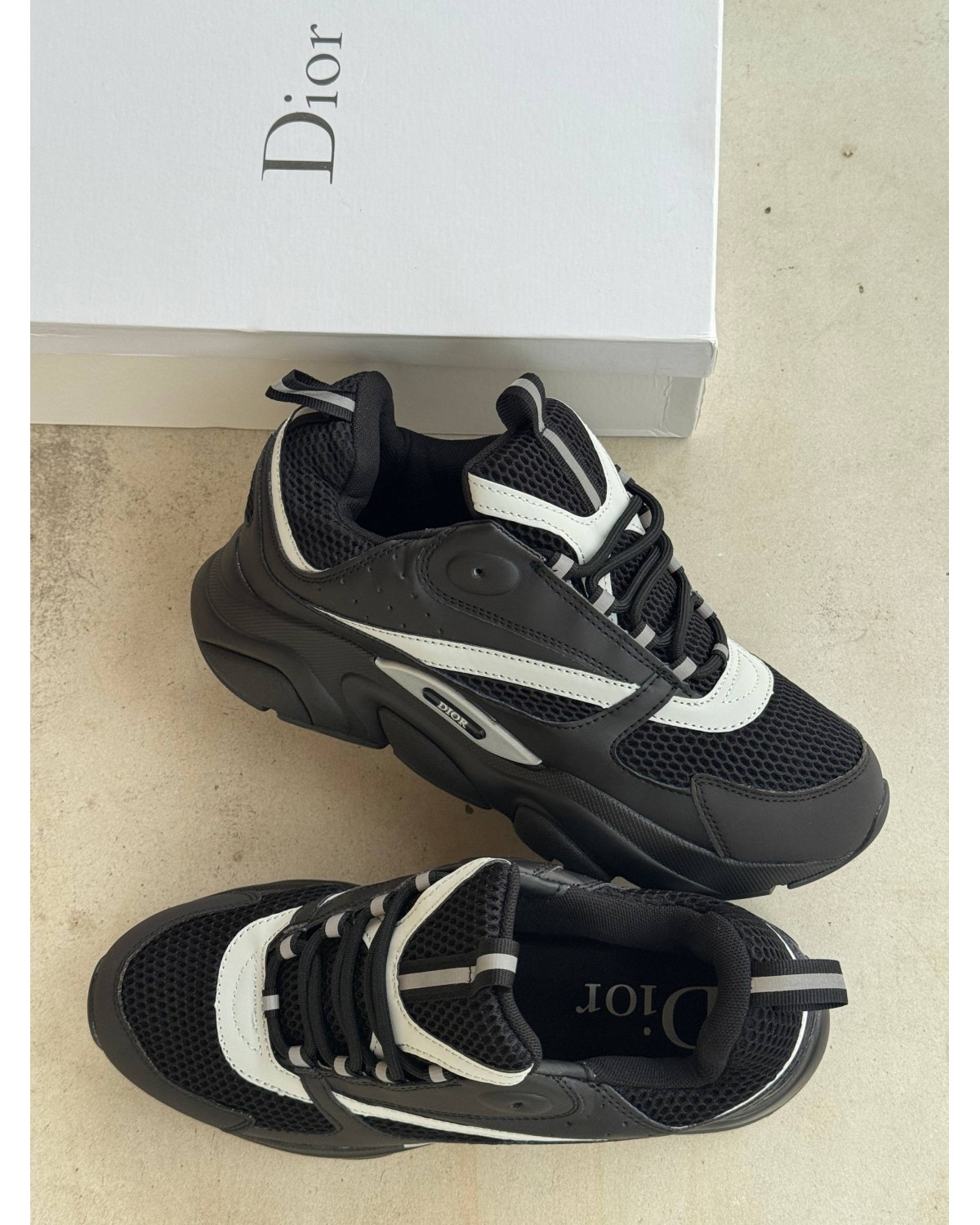 Dior B22 Black