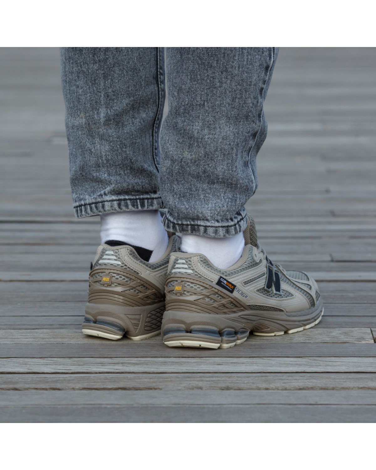 New Balance 1906R Cordura Olive
