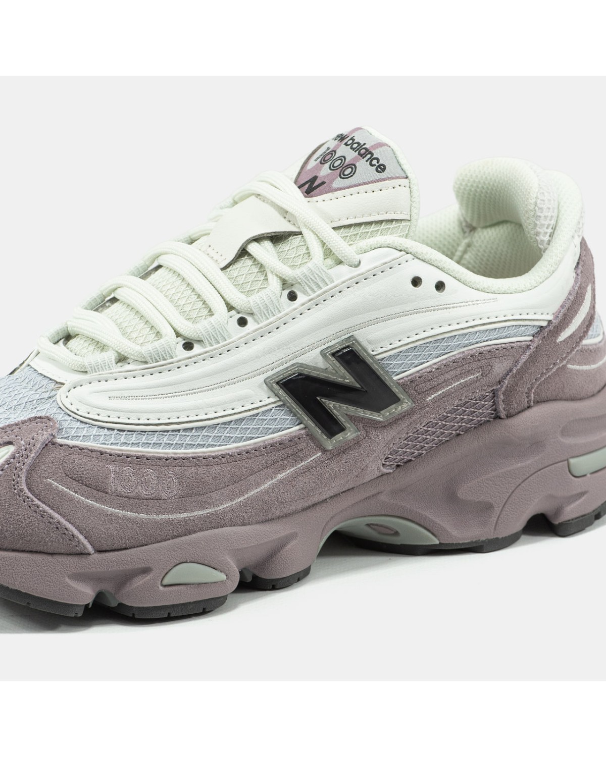 New Balance 1000