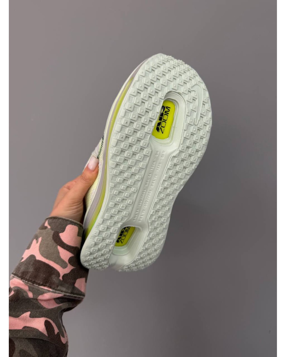 Nike Air Zoom  Vomero Lime