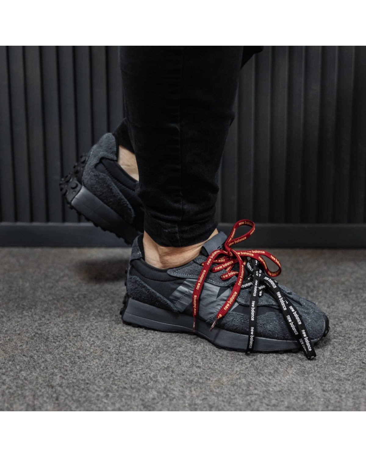 New Balance 327 Black